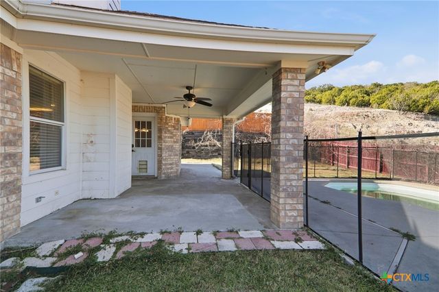 2404 Spirit Dancer Drive, Copperas Cove, TX 76522