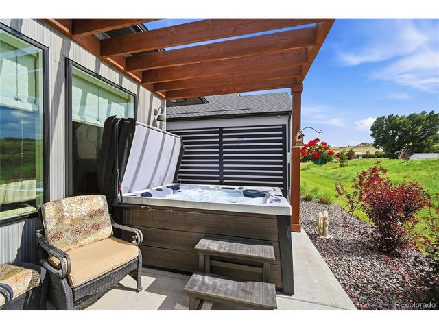 1756 Barefoot Dr, Windsor, CO 80550