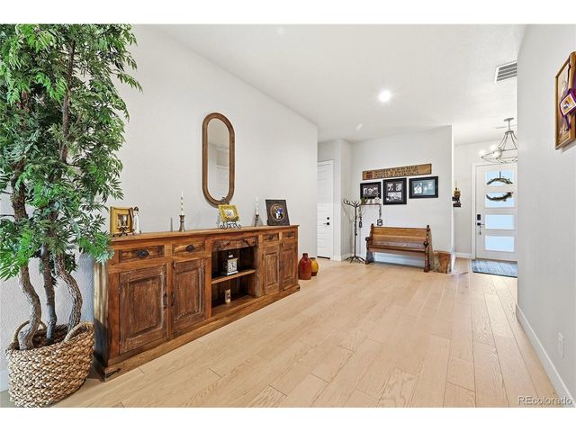 1756 Barefoot Dr, Windsor, CO 80550
