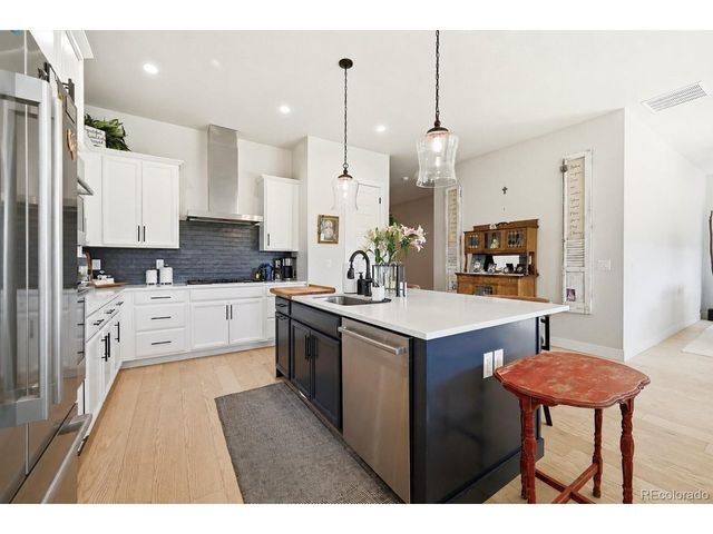 1756 Barefoot Dr, Windsor, CO 80550