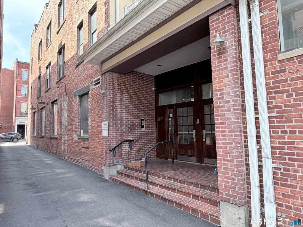 83 Washington Street 3C, Norwalk, CT 06854