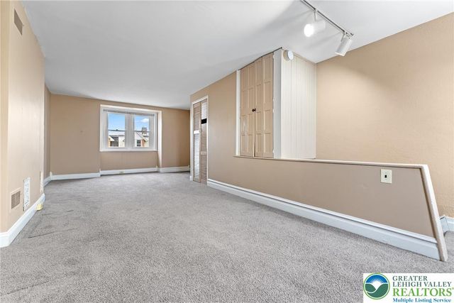 1021 Allen Street, Allentown City, PA 18102