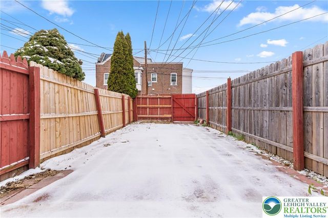 1021 Allen Street, Allentown City, PA 18102