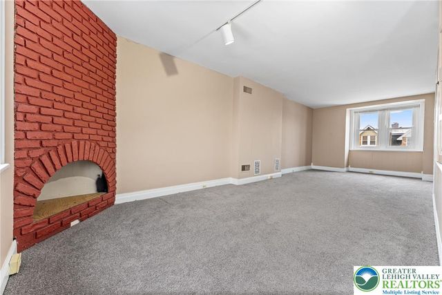 1021 Allen Street, Allentown City, PA 18102