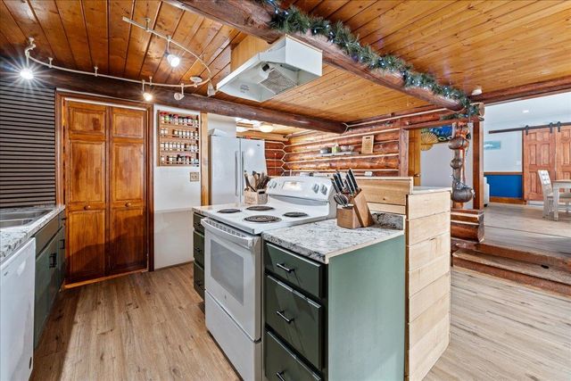 3160 TREATY STREET, North Pole, AK 99705