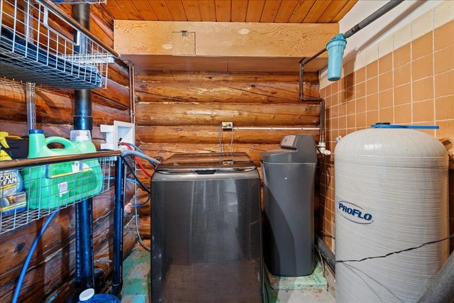 3160 TREATY STREET, North Pole, AK 99705
