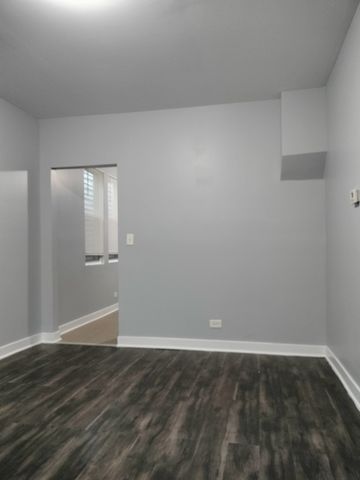 4802 S Winchester Avenue 4802-W, Chicago, IL 60609