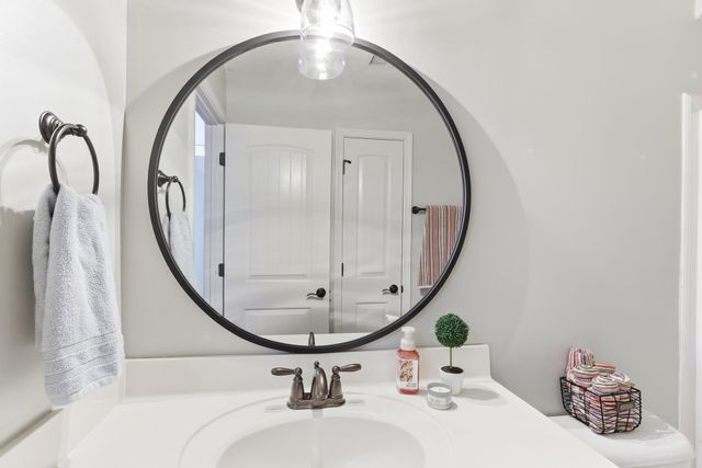 335 SEAWOOD DR, Oakland, TN 38060