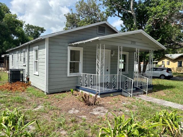 2101 E ELLICOTT STREET, Tampa, FL 33610