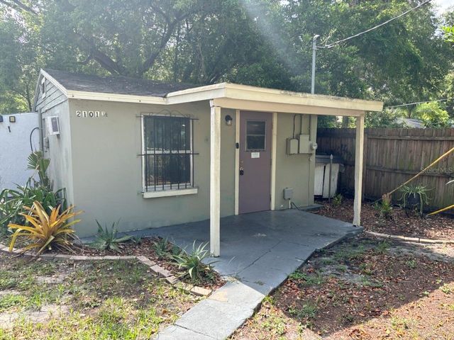 2101 E ELLICOTT STREET, Tampa, FL 33610