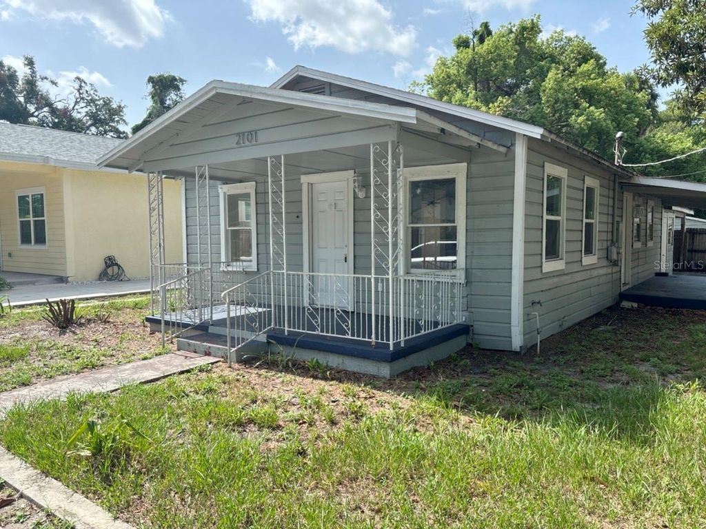 2101 E ELLICOTT STREET, Tampa, FL 33610