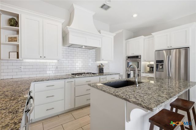 2224 Cotton Blvd., New Braunfels, TX 78130