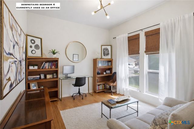 2224 Cotton Blvd., New Braunfels, TX 78130