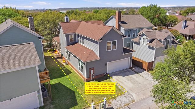 2224 Cotton Blvd., New Braunfels, TX 78130