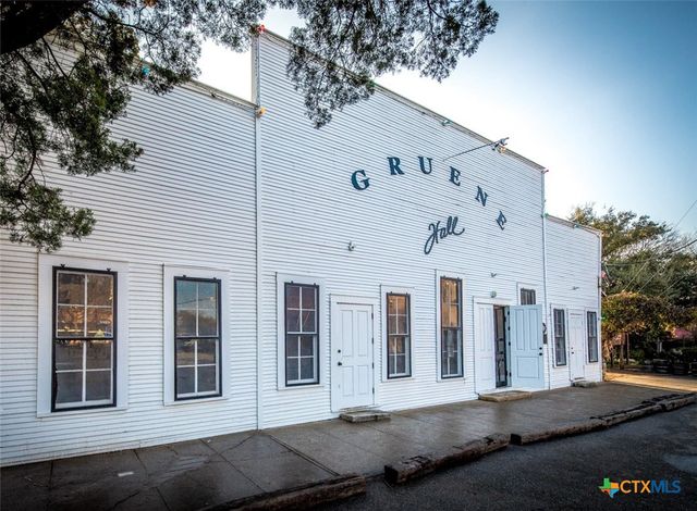 2224 Cotton Blvd., New Braunfels, TX 78130