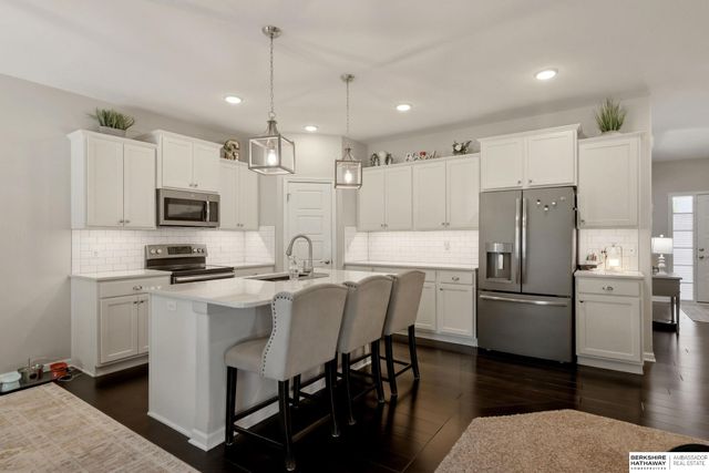 16907 Greenfield Street, Omaha, NE 68136