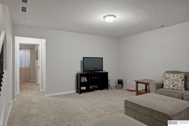 16907 Greenfield Street, Omaha, NE 68136