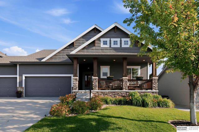 16907 Greenfield Street, Omaha, NE 68136