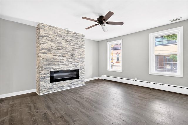 73 S 14th St, South Side, PA 15203