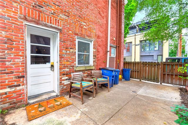73 S 14th St, South Side, PA 15203