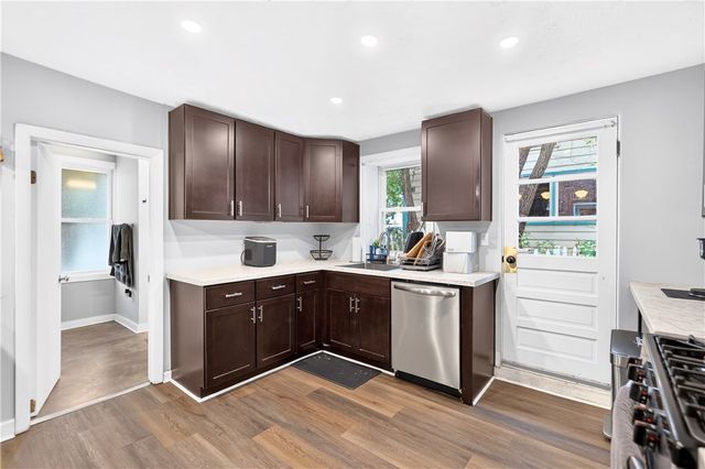 73 S 14th St, South Side, PA 15203