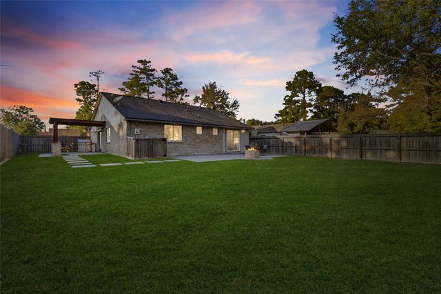 9919 Loch Dane Drive, Houston, TX 77070