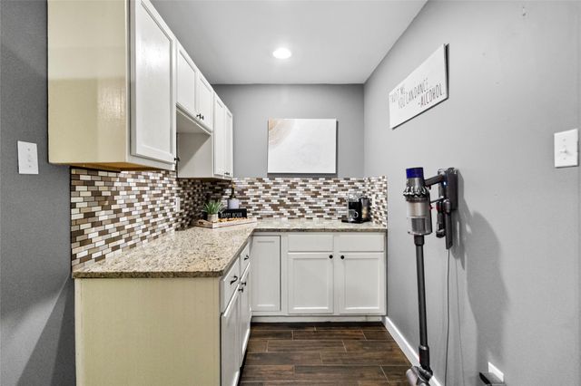 9919 Loch Dane Drive, Houston, TX 77070