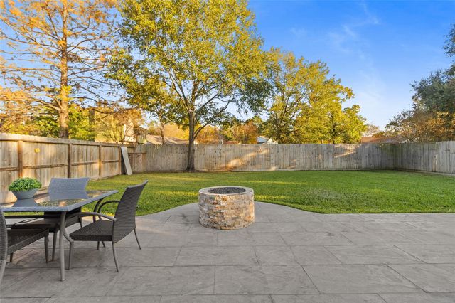 9919 Loch Dane Drive, Houston, TX 77070