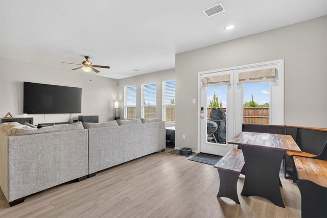 2042 Clearmist Way, Royse City, TX 75189