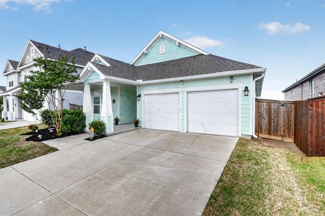 2042 Clearmist Way, Royse City, TX 75189