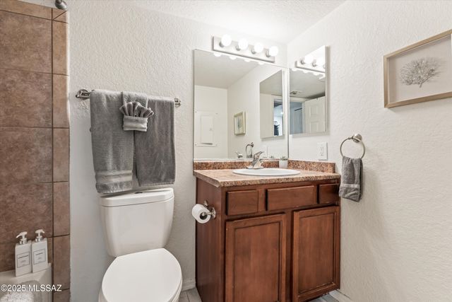 5800 N Kolb Rd Unit 1104, Tucson, AZ 85750