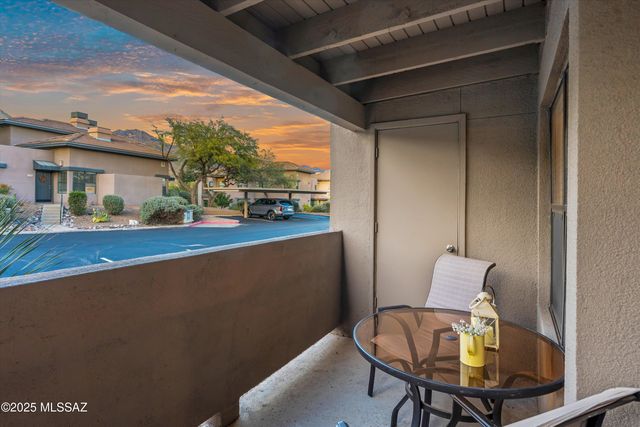5800 N Kolb Rd Unit 1104, Tucson, AZ 85750