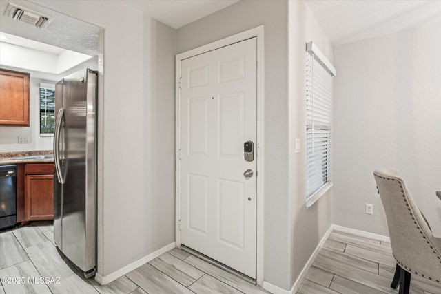 5800 N Kolb Rd Unit 1104, Tucson, AZ 85750