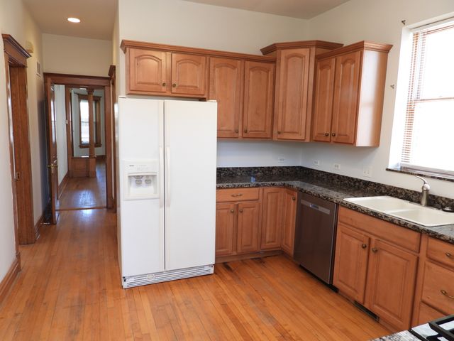 5119 W Pensacola Avenue 1, Chicago, IL 60641