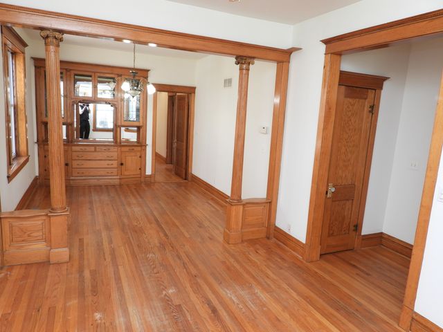 5119 W Pensacola Avenue 1, Chicago, IL 60641