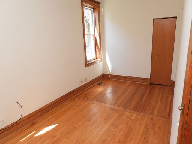 5119 W Pensacola Avenue 1, Chicago, IL 60641