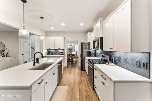 2815 Green Summers Rd, Knoxville, TN 37938