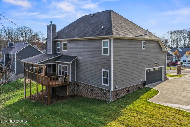 2815 Green Summers Rd, Knoxville, TN 37938