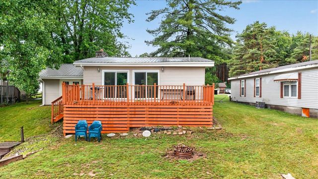 1043 Mckimmy Drive, Beaverton, MI 48612
