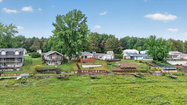 1043 Mckimmy Drive, Beaverton, MI 48612