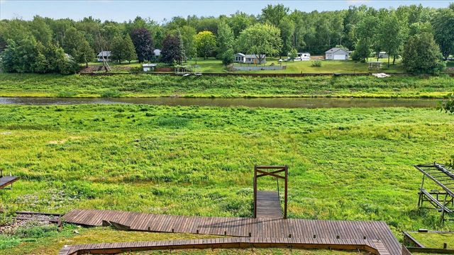 1043 Mckimmy Drive, Beaverton, MI 48612