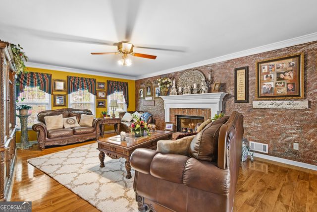 4970 Puritan Drive, Sugar Hill, GA 30518