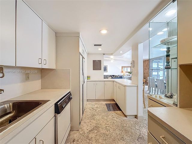 6061 Collins Ave 12D, Miami Beach, FL 33140