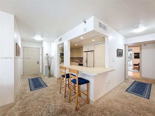 6061 Collins Ave 12D, Miami Beach, FL 33140