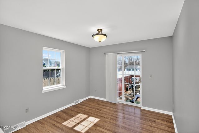 29 Paine Street, Green Island, NY 12183