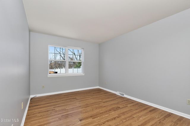 29 Paine Street, Green Island, NY 12183