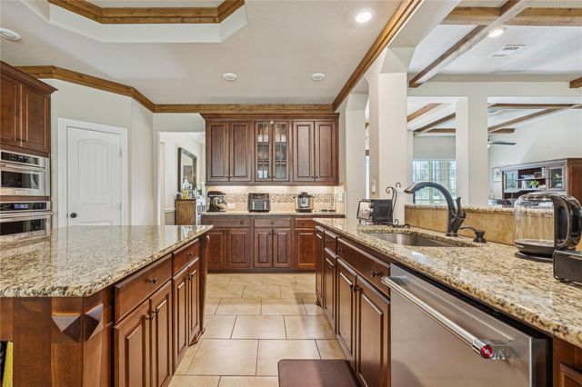 118 Roosevelt Street, Shepherd, TX 77371