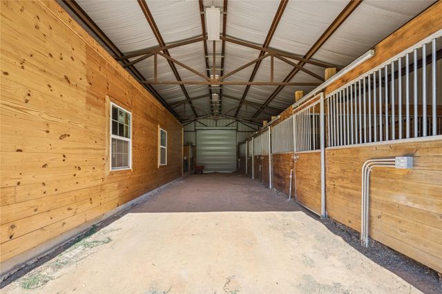 118 Roosevelt Street, Shepherd, TX 77371