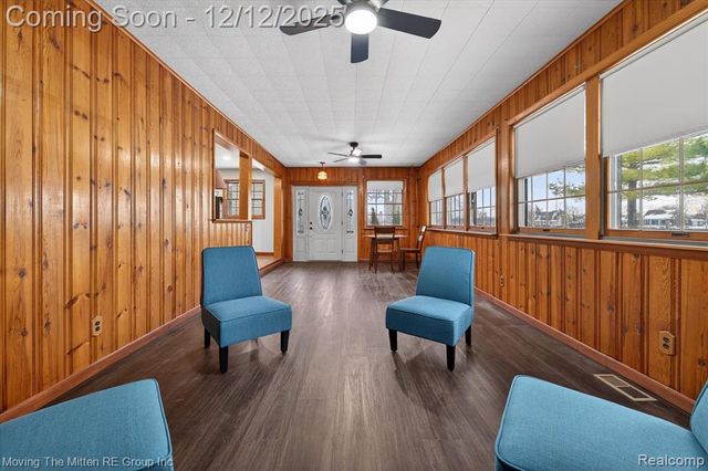 30760 Bayview Drive, Gibraltar, MI 48173