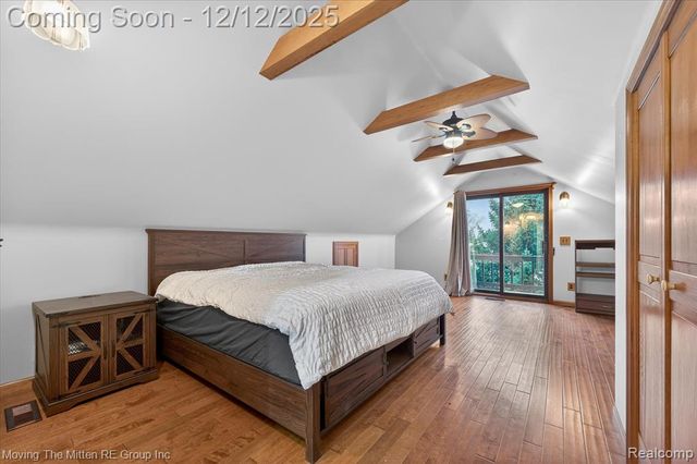 30760 Bayview Drive, Gibraltar, MI 48173